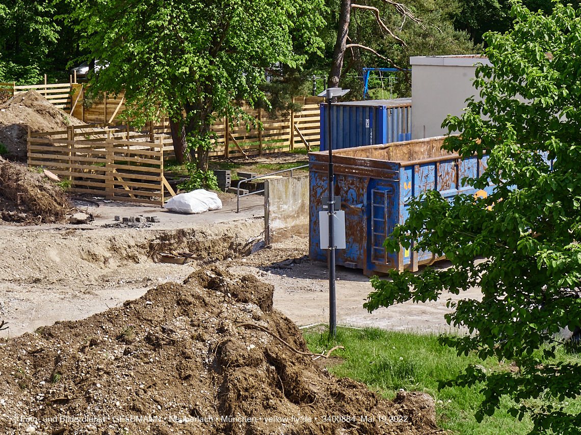 19.05.2022 - Baustelle am Haus für Kinder in Neuperlach